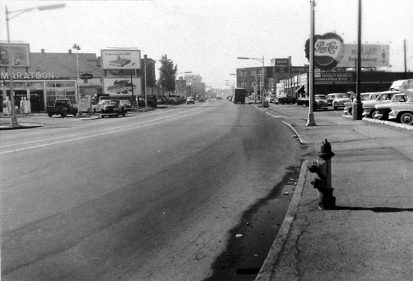 Ernie's Marathon, S. Patterson Blvd. 1957